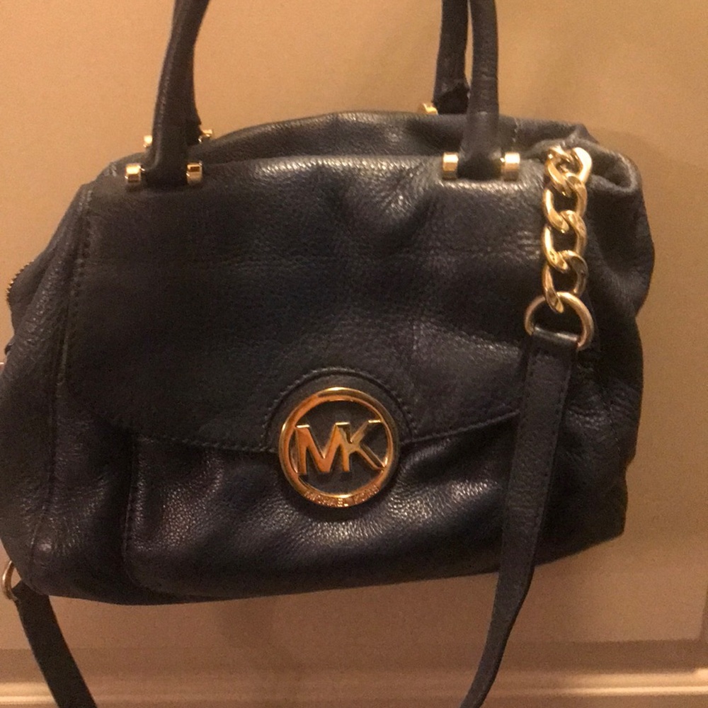Navy Michael kors purse